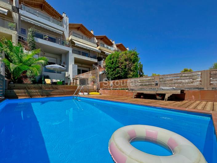 Image No.9-3 Bed Maisonette for sale