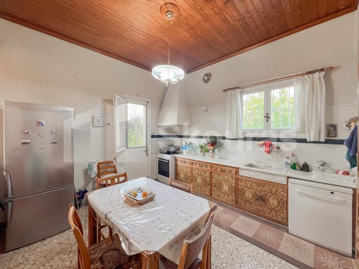 Image No.6-3 Bed House for sale