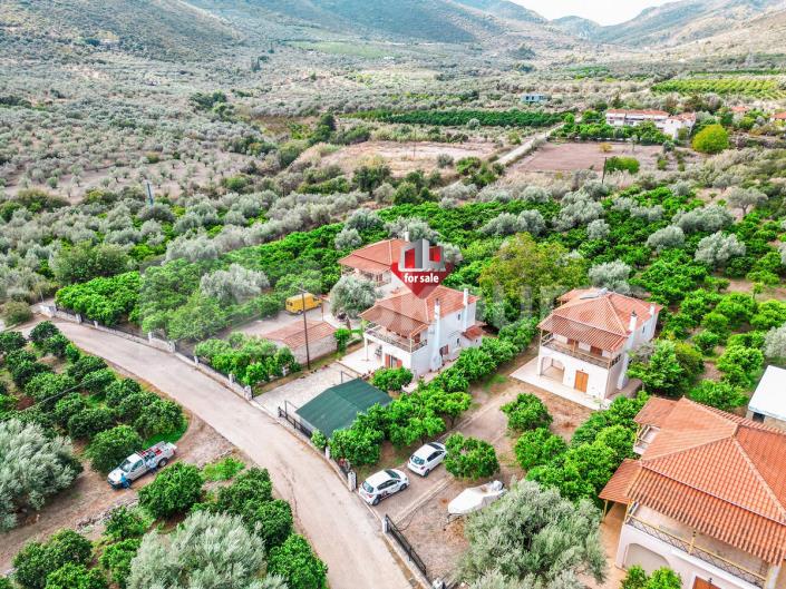 Image No.5-3 Bed House for sale