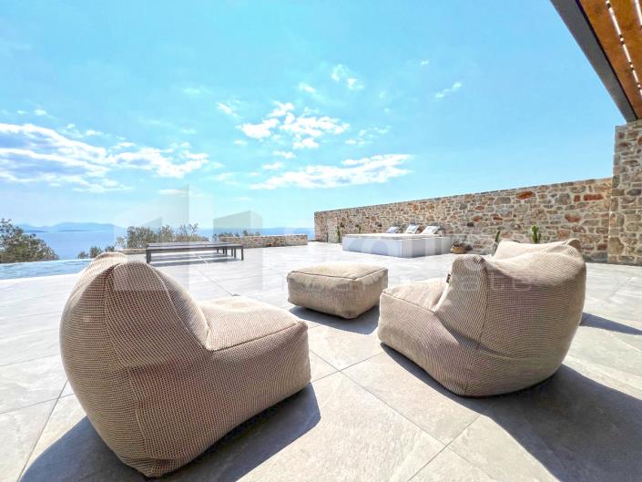 Image No.7-3 Bed House for sale