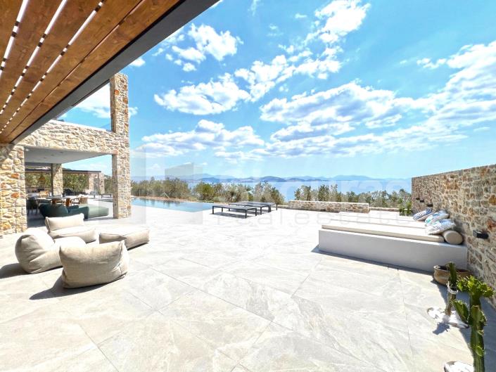 Image No.6-3 Bed House for sale