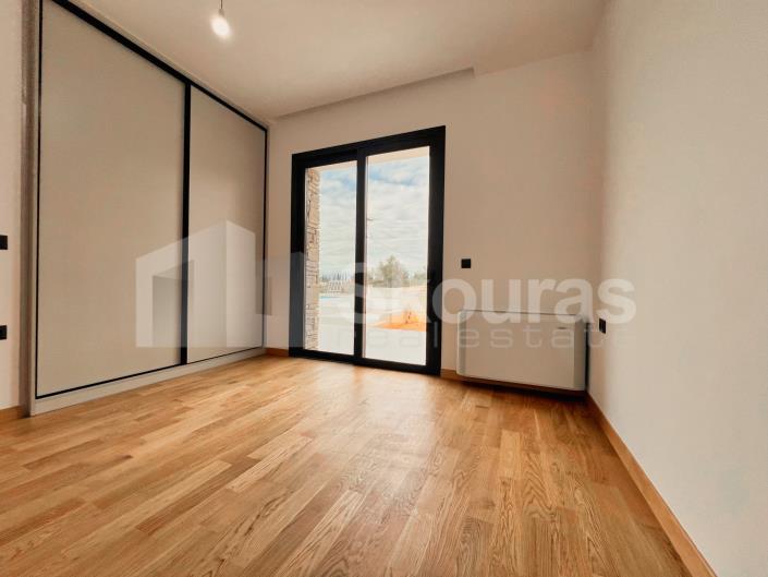 Image No.12-2 Bed House/Villa for sale