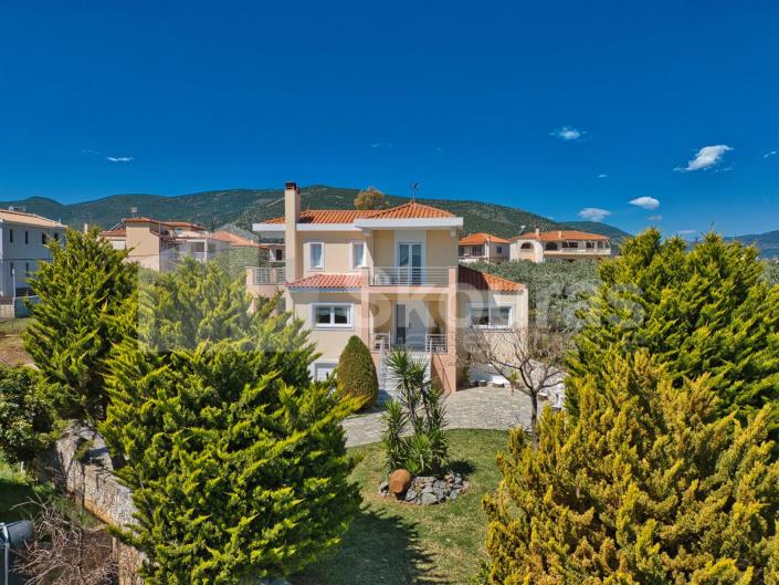 Image No.5-3 Bed House for sale