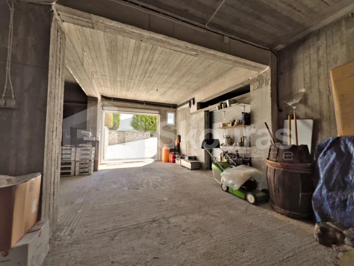 Image No.19-3 Bed House for sale