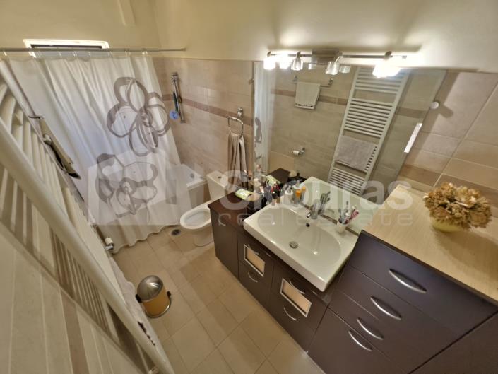 Image No.27-3 Bed House for sale