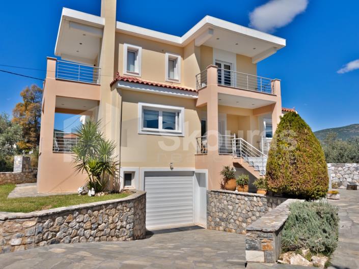 Image No.3-3 Bed House for sale