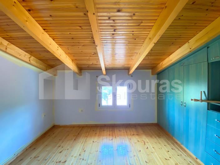 Image No.19-4 Bed House for sale