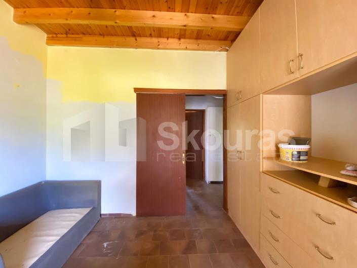 Image No.13-4 Bed House for sale