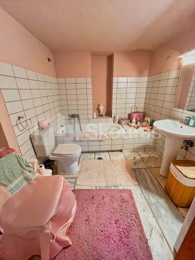 Image No.24-4 Bed House for sale