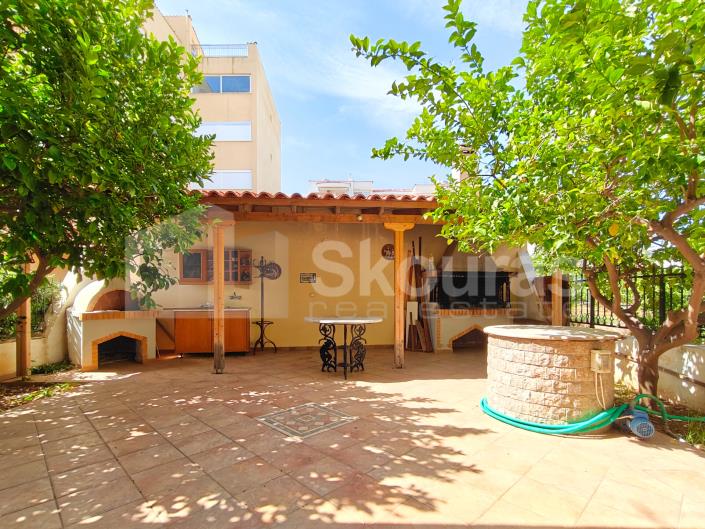 Image No.25-5 Bed House/Villa for sale