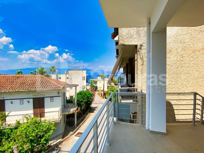 Image No.25-4 Bed Apartment for sale