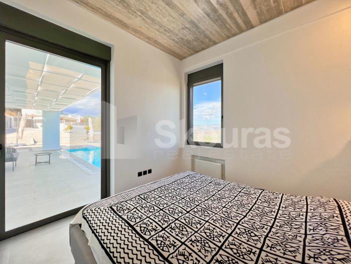 Image No.12-3 Bed House/Villa for sale