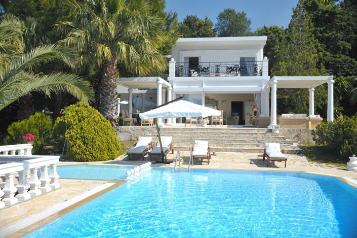 Image No.2-4 Bed House for sale