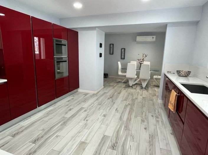 Image No.7-4 Bed House for sale