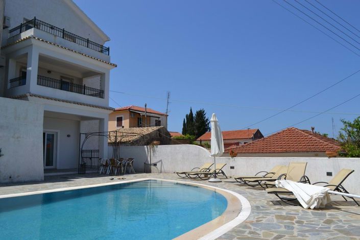 Image No.5-4 Bed House for sale