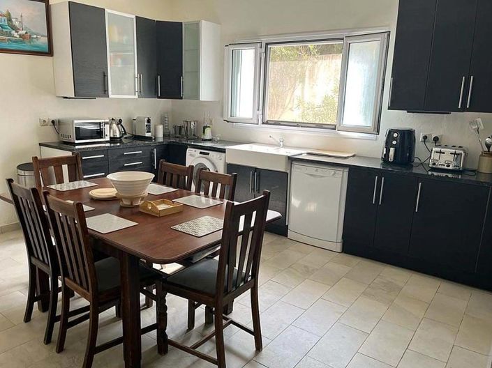 Image No.4-3 Bed House for sale