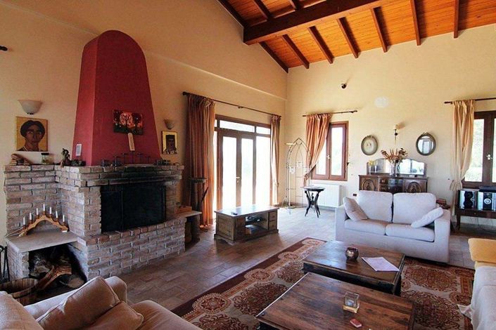 Image No.11-4 Bed House for sale