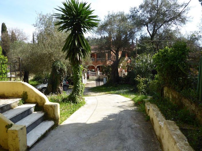 Image No.3-6 Bed Apartment for sale