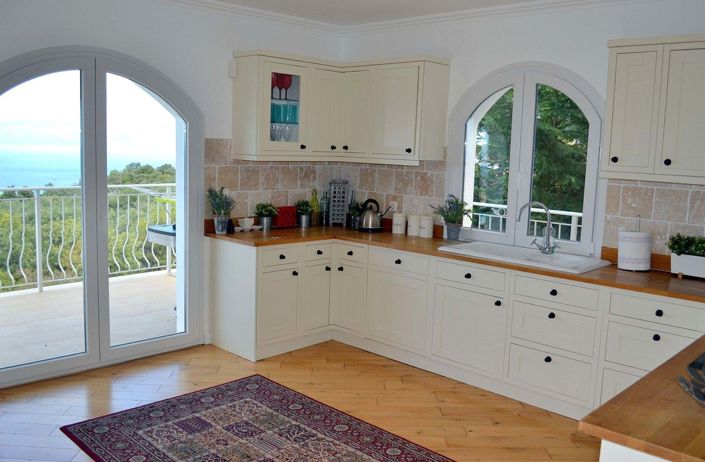 Image No.3-5 Bed House for sale