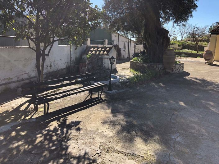 Image No.10-3 Bed House for sale