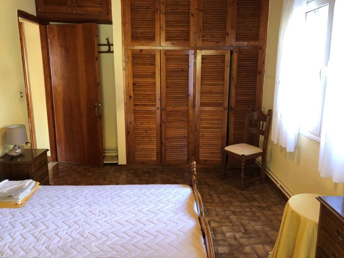 Image No.13-3 Bed House for sale