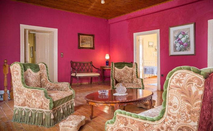 Image No.12-7 Bed House for sale