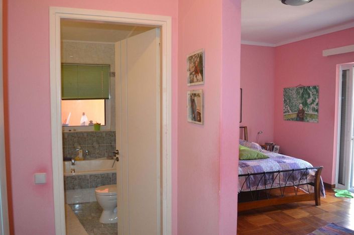 Image No.17-3 Bed House for sale