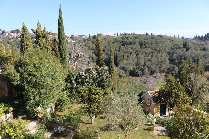 Image No.19-3 Bed House for sale