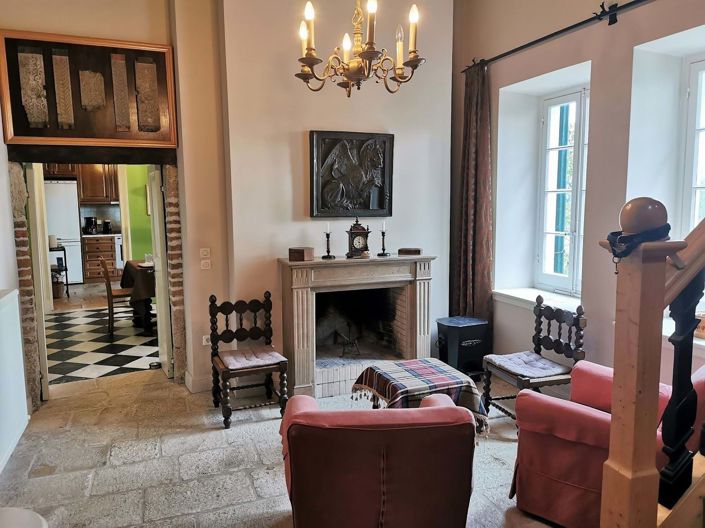 Image No.8-3 Bed House for sale