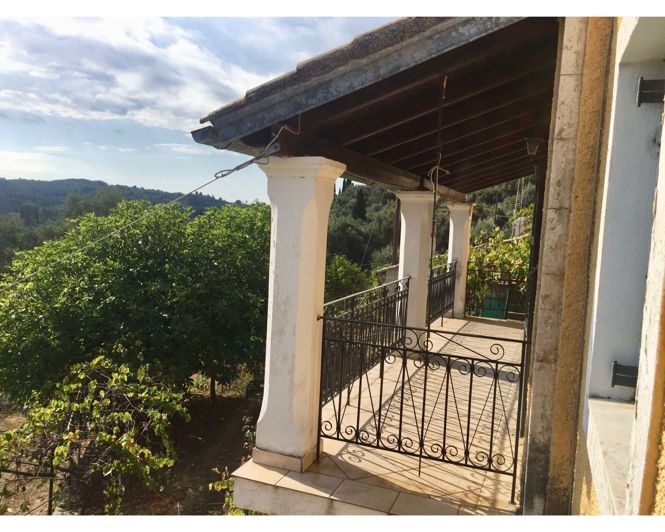 Image No.11-3 Bed House for sale