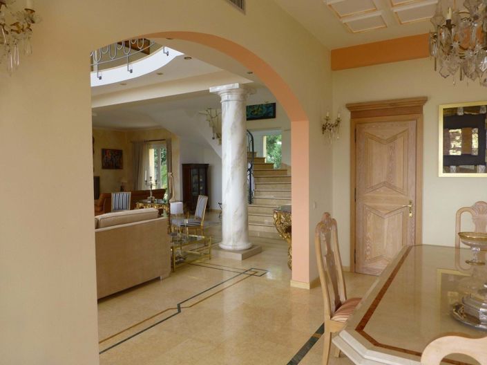 Image No.7-4 Bed House for sale