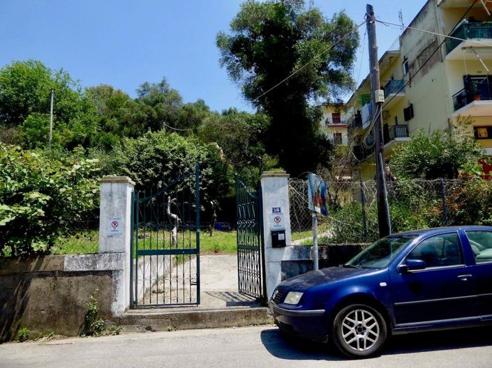 Image No.17-3 Bed Land for sale