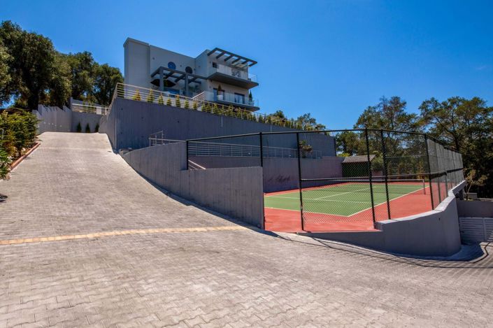 Image No.22-4 Bed House for sale