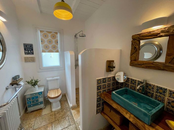 Image No.19-3 Bed House for sale