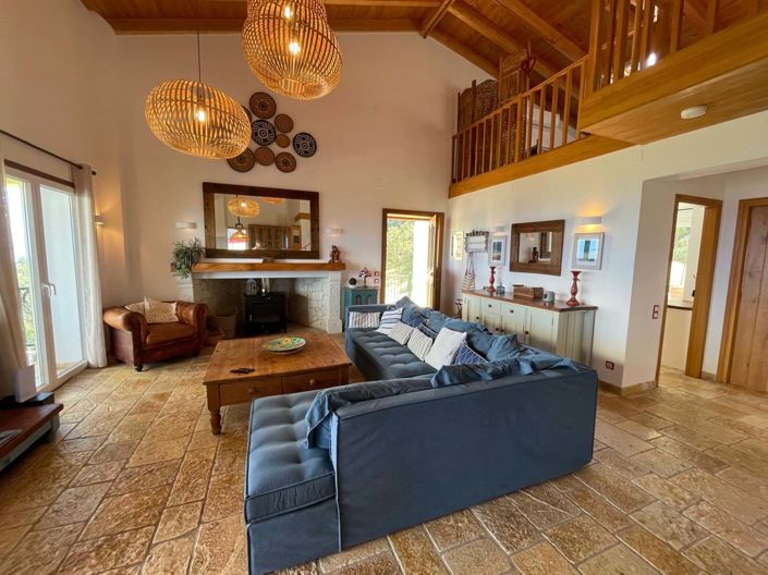 Image No.2-3 Bed House for sale