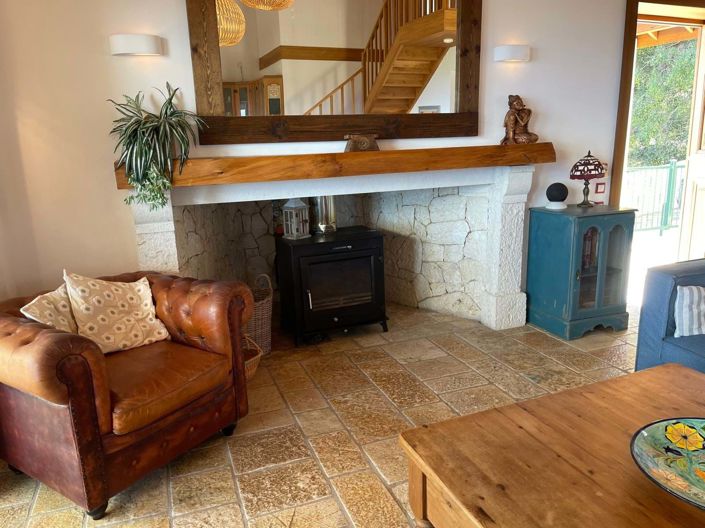 Image No.3-3 Bed House for sale