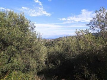 1 - Corfu, Land