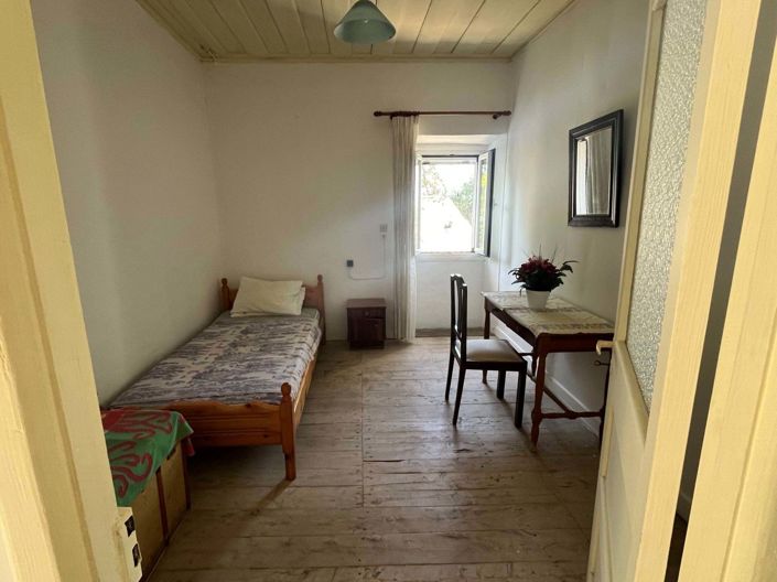 Image No.8-3 Bed House for sale