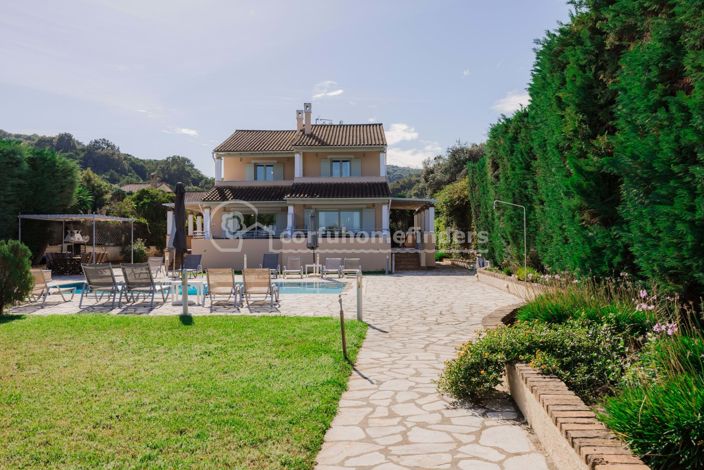 Image No.33-6 Bed House for sale