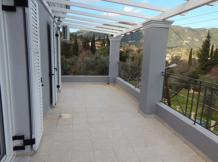 Image No.17-3 Bed House for sale