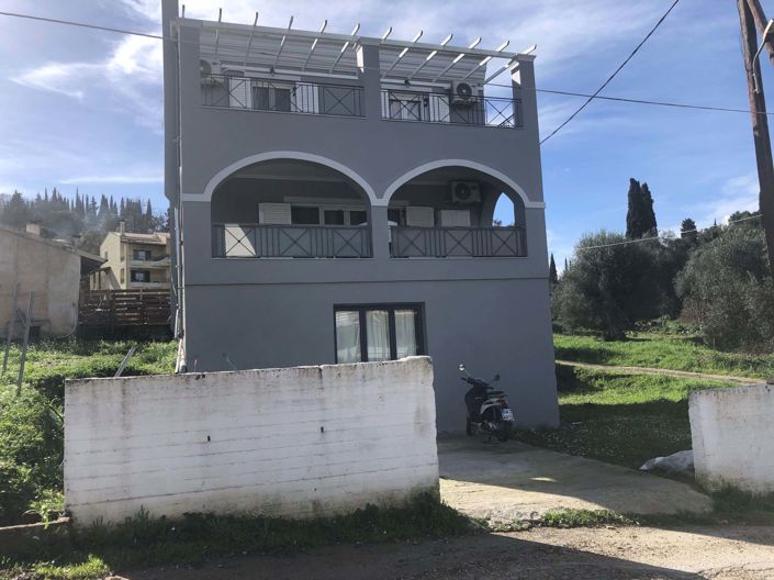 Image No.2-3 Bed House for sale