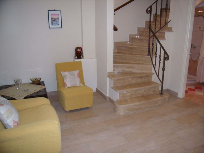 Image No.10-4 Bed House for sale