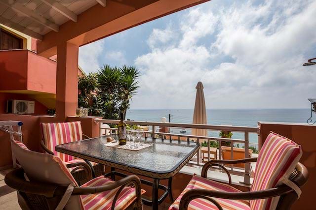 Image No.9-2 Bed House for sale