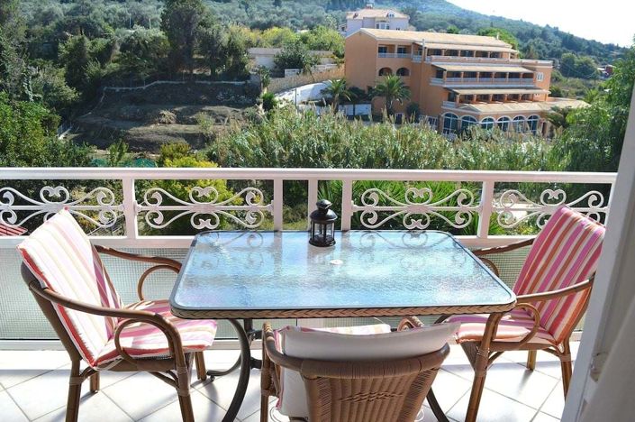 Image No.4-5 Bed House for sale