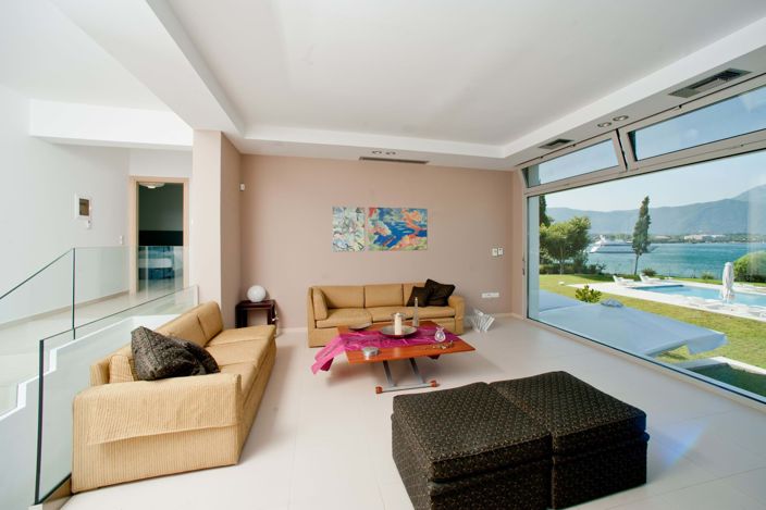 Image No.19-8 Bed House for sale