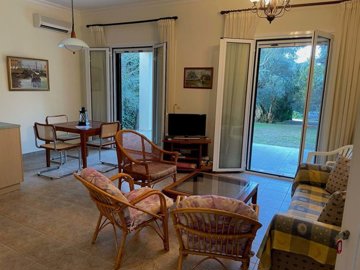 f3d53599-fb08-44e4-ba4c-6cf04fe1ce32