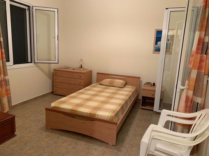 Image No.6-2 Bed House for sale