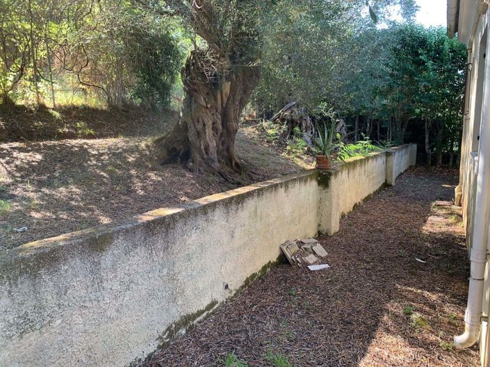 Image No.8-2 Bed House for sale