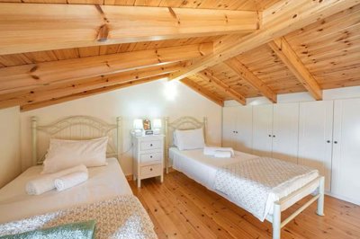 b43ce8a2-9eb2-4959-a0d2-25dadc08d278