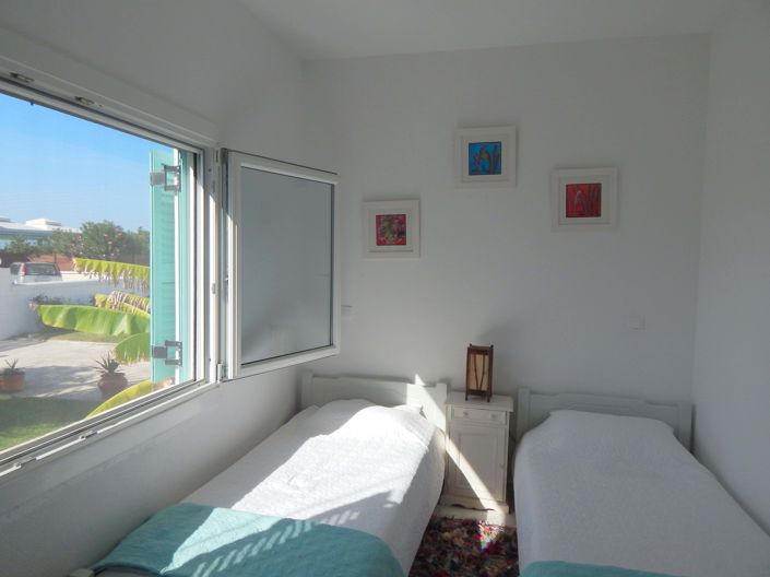 Image No.17-5 Bed House for sale